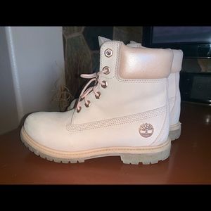 womens pink timberlands